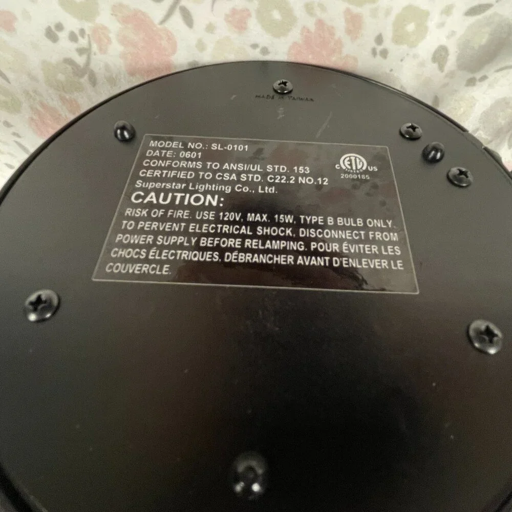 Spinning Party Light, 5' Cord with switch on it, replaceable bulb - FUN! - Picture 5 of 8